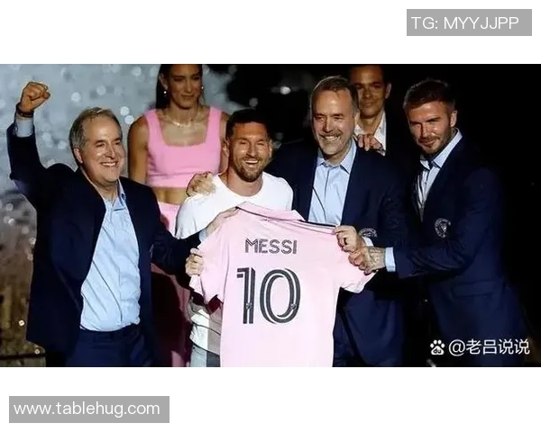 香港足球明星队梅西领衔精彩对决展现足球魅力与激情